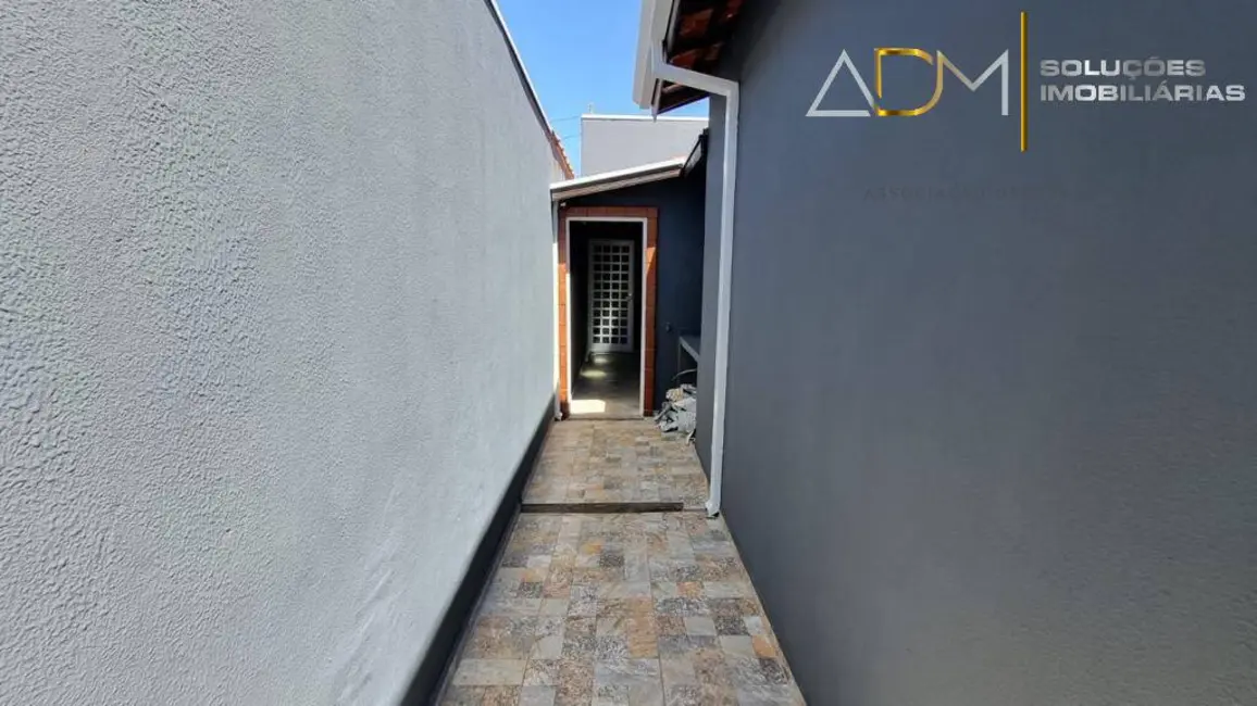 Foto 6 de Casa com 3 quartos à venda, 140m2 em Botucatu - SP