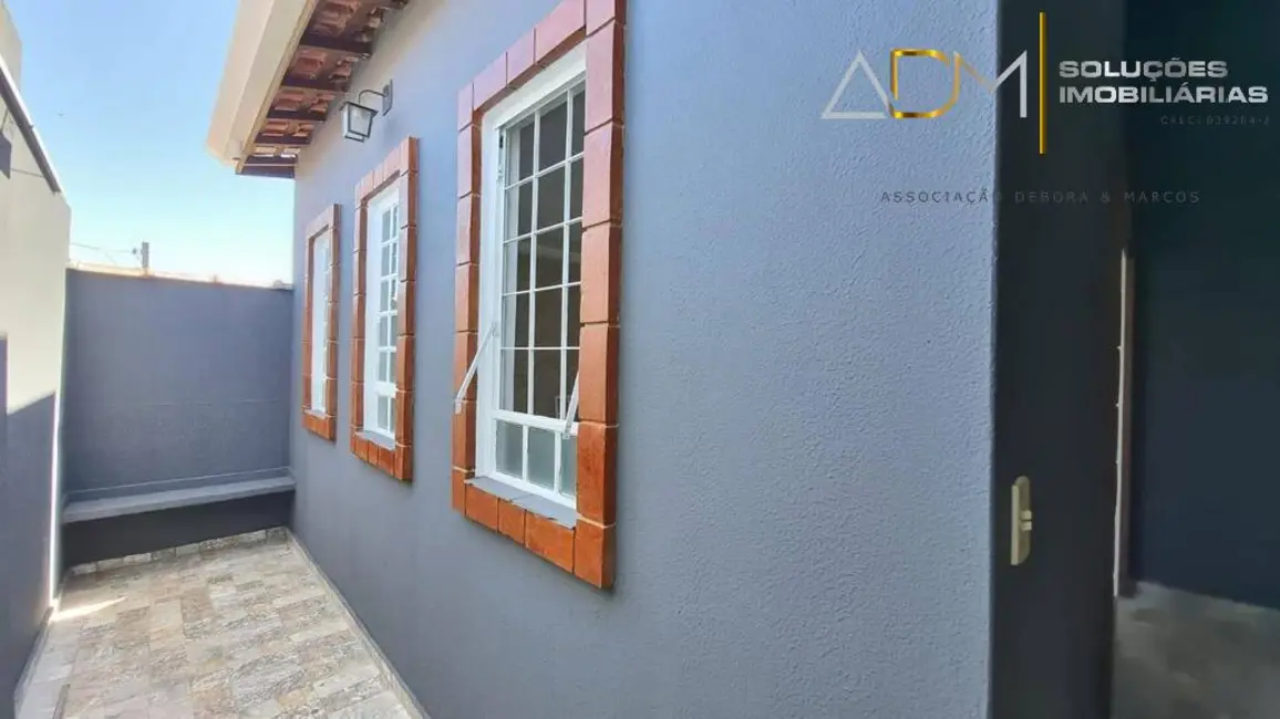 Foto 5 de Casa com 3 quartos à venda, 140m2 em Botucatu - SP