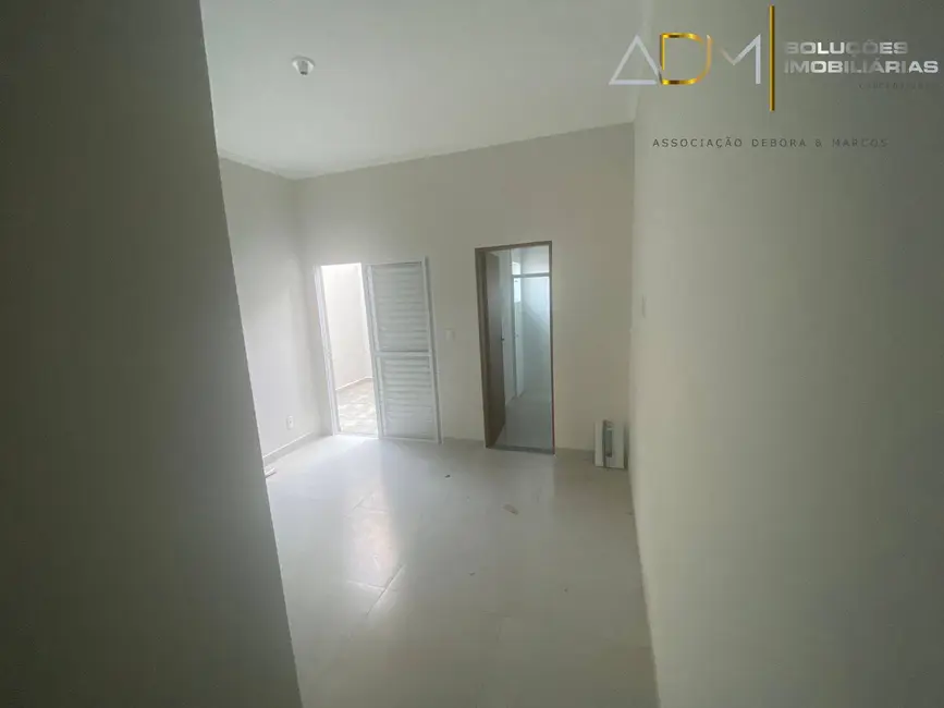 Foto 8 de Casa com 2 quartos à venda, 100m2 em Lívia, Botucatu - SP