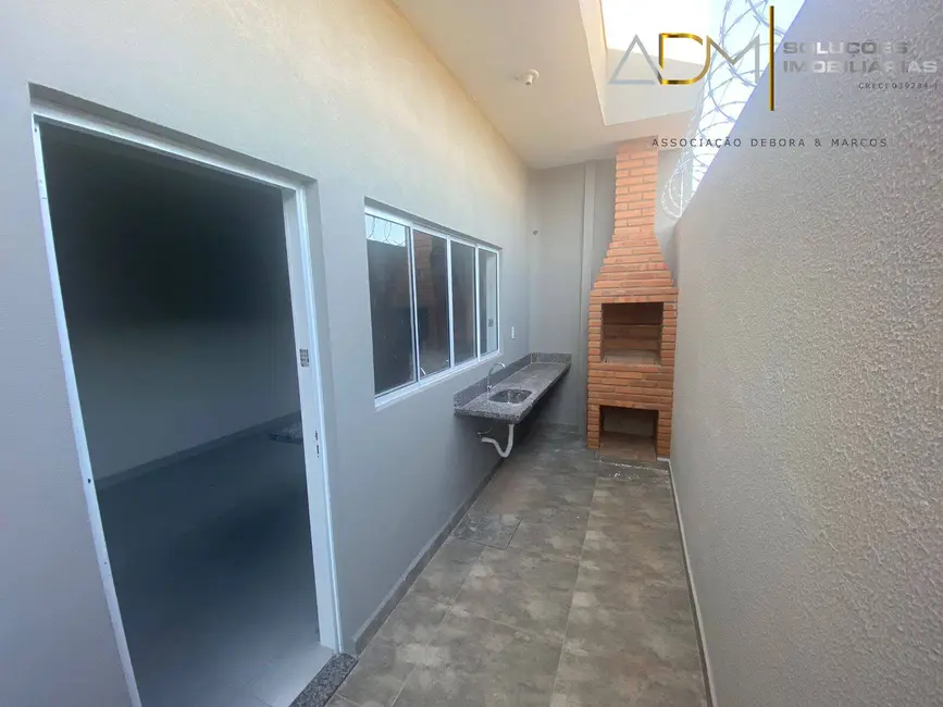 Foto 5 de Casa com 2 quartos à venda, 100m2 em Lívia, Botucatu - SP