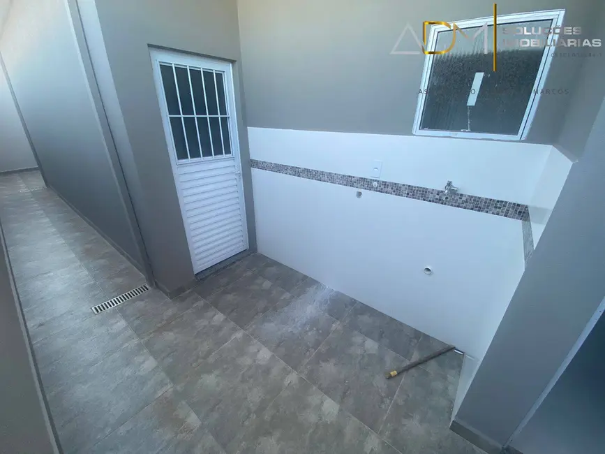 Foto 6 de Casa com 2 quartos à venda, 100m2 em Lívia, Botucatu - SP