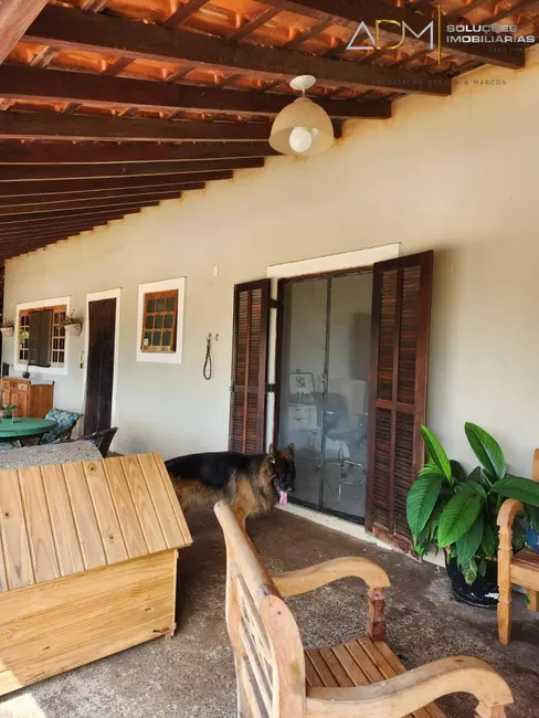 Foto 8 de Chácara com 4 quartos à venda, 6000m2 em Chácara Recreio Vista Alegre, Botucatu - SP