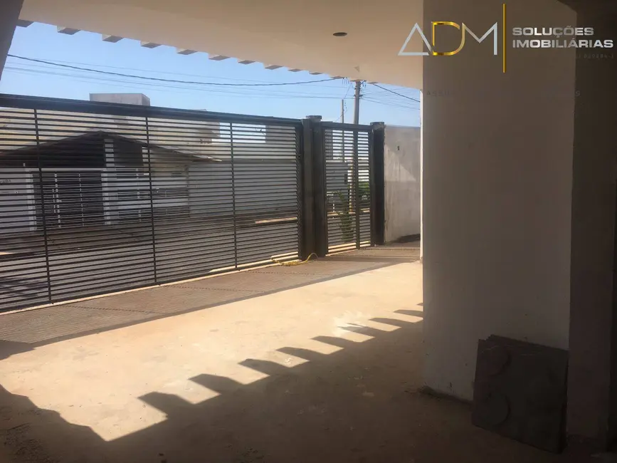 Foto 8 de Casa com 4 quartos à venda, 286m2 em Residencial Ouro Verde, Botucatu - SP