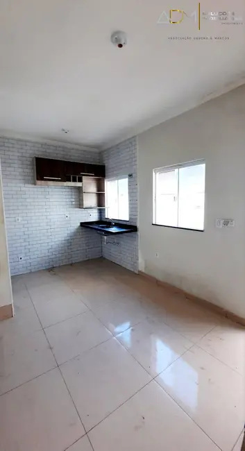 Foto 1 de Casa com 2 quartos à venda, 125m2 em Residencial Ouro Verde, Botucatu - SP