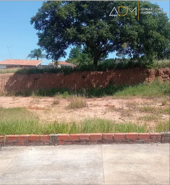 Foto 1 de Terreno / Lote à venda, 456m2 em Park Residencial Convívio, Botucatu - SP