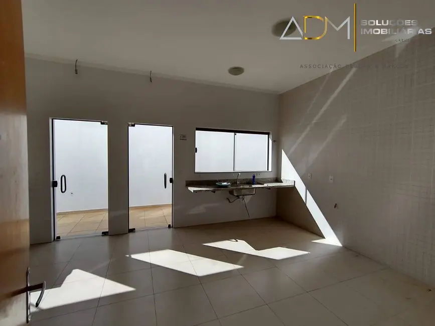 Foto 3 de Sala Comercial para alugar, 300m2 em Centro, Botucatu - SP