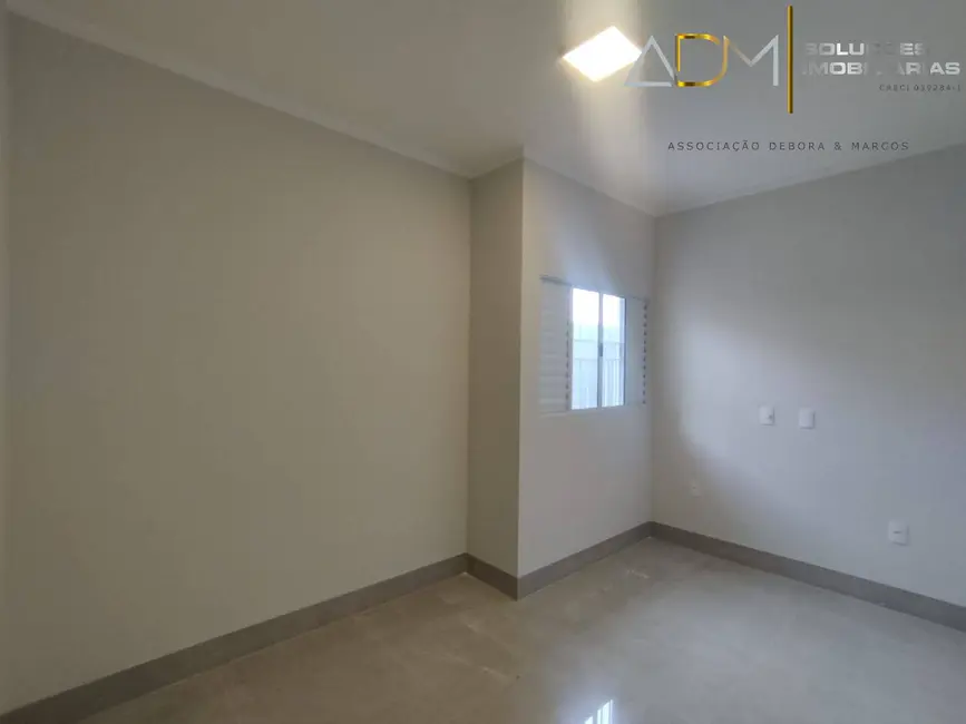 Foto 4 de Casa com 2 quartos à venda, 125m2 em Residencial Ouro Verde, Botucatu - SP