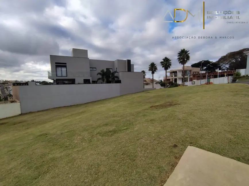 Foto 3 de Lote de Condomínio à venda, 457m2 em Botucatu - SP