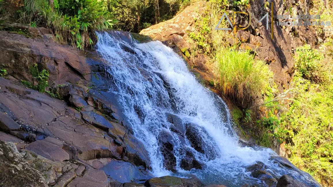 Foto 5 de Sítio / Rancho à venda, 242000m2 em Pardinho - SP