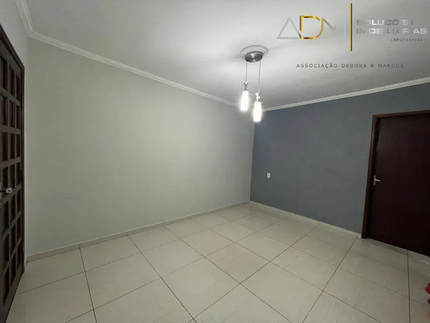 Foto 4 de Casa com 3 quartos à venda, 210m2 em Jardim Paraíso, Botucatu - SP