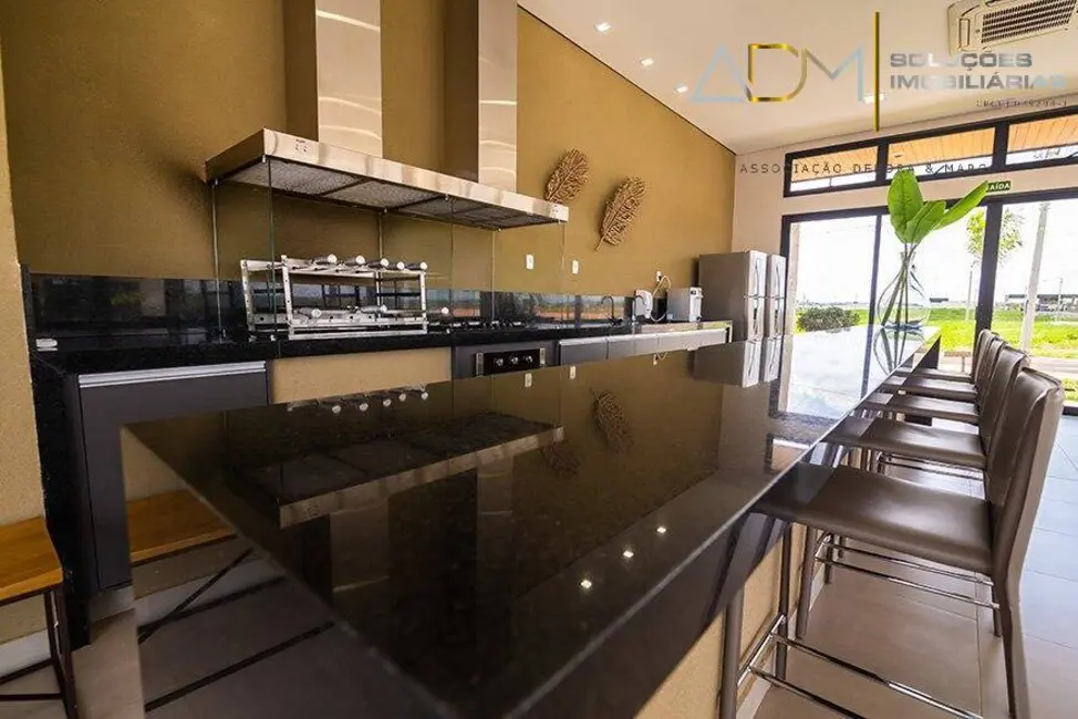 Terreno / Lote à venda, 330m2 em Piratininga - SP - imagem 6 Foto 6 de Terreno / Lote à venda, 330m2 em Piratininga - SP
