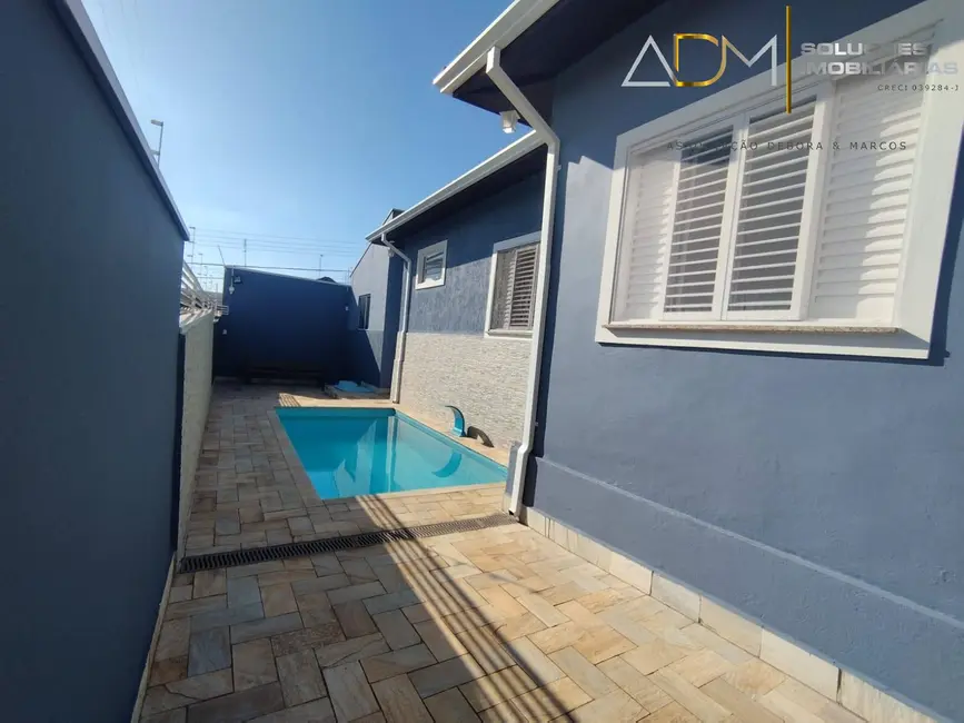 Foto 5 de Casa com 2 quartos à venda, 200m2 em Botucatu - SP