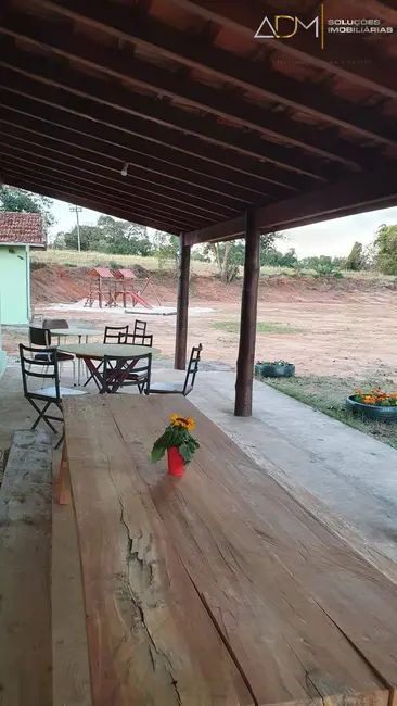 Foto 3 de Sítio / Rancho com 3 quartos para alugar, 5000m2 em Botucatu - SP