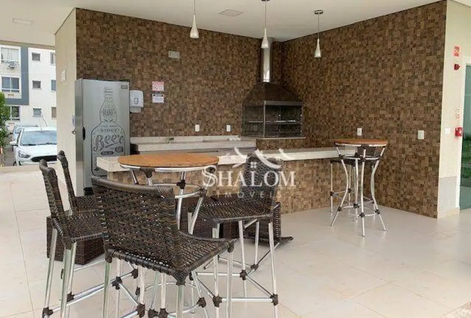 Foto 6 de Apartamento com 2 quartos à venda, 52m2 em Jardim América, Maringa - PR