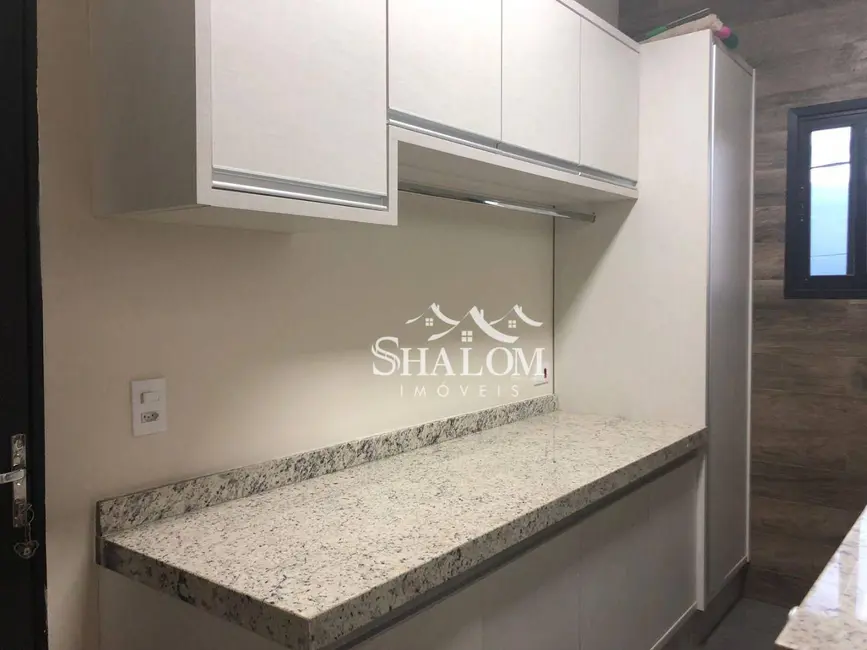 Foto 3 de Sobrado com 4 quartos à venda, 500m2 em Conjunto Residencial Cidade Alta, Maringa - PR