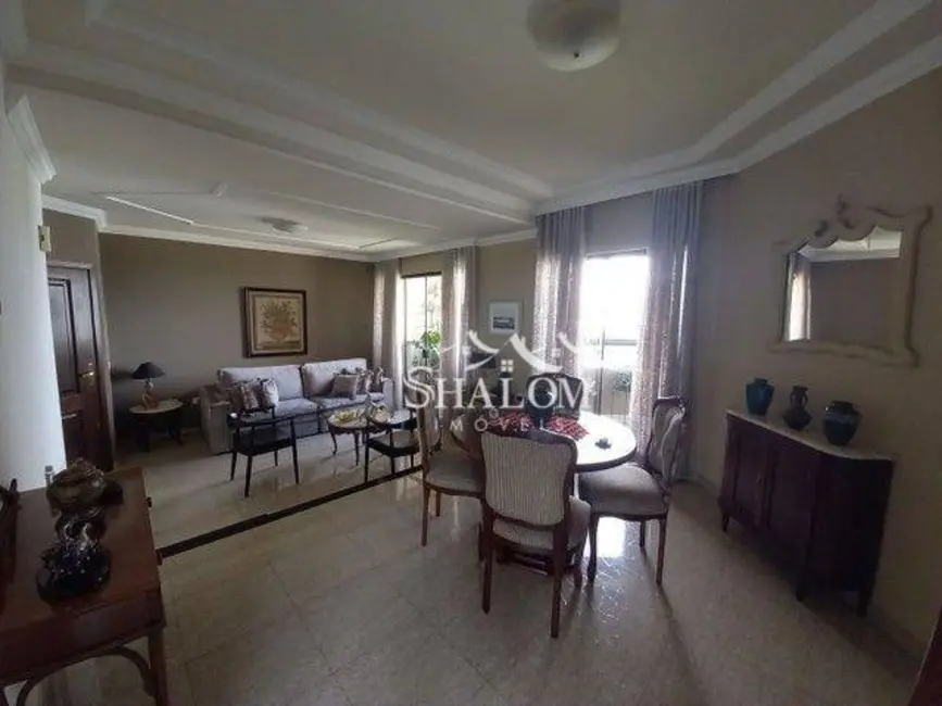 Foto 3 de Apartamento com 3 quartos à venda, 215m2 em Zona 07, Maringa - PR