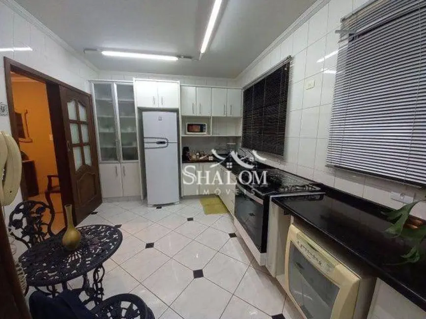 Foto 6 de Apartamento com 3 quartos à venda, 215m2 em Zona 07, Maringa - PR