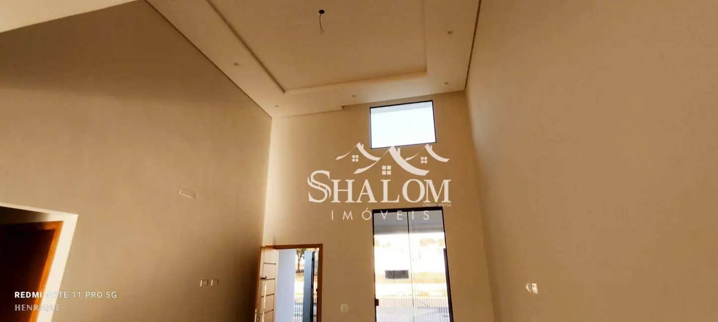 Casa com 3 quartos à venda, 200m2 em Jardim Itália, Maringa - PR - imagem 7 Foto 7 de Casa com 3 quartos à venda, 200m2 em Jardim Itália, Maringa - PR