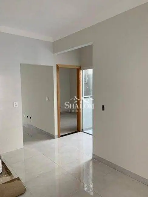 Foto 4 de Casa com 3 quartos à venda, 160m2 em Jardim Paris, Maringa - PR