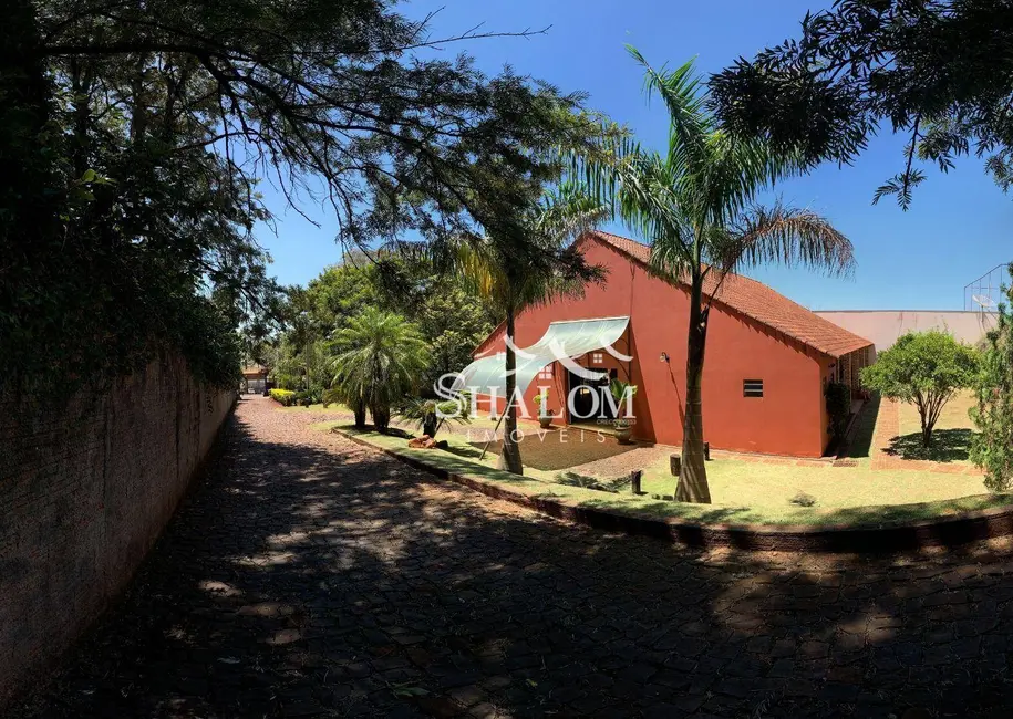 Chácara com 4 quartos à venda, 12100m2 em Chácaras Aeroporto, Maringa - PR - imagem 9 Foto 9 de Chácara com 4 quartos à venda, 12100m2 em Chácaras Aeroporto, Maringa - PR