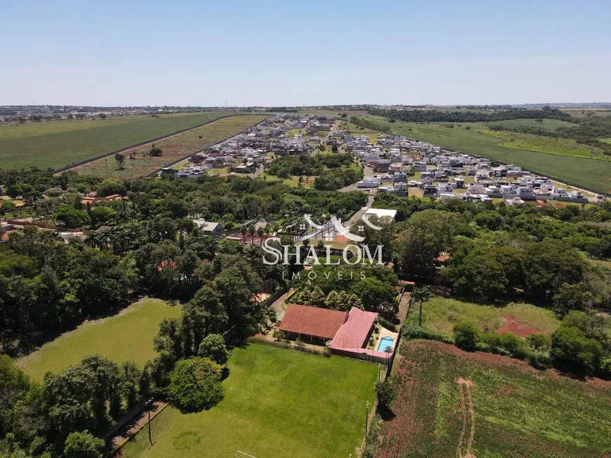 Chácara com 4 quartos à venda, 12100m2 em Chácaras Aeroporto, Maringa - PR - imagem 5 Foto 5 de Chácara com 4 quartos à venda, 12100m2 em Chácaras Aeroporto, Maringa - PR