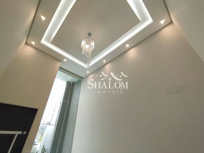 Foto 4 de Sobrado com 3 quartos à venda, 150m2 em Jardim Dias II, Maringa - PR