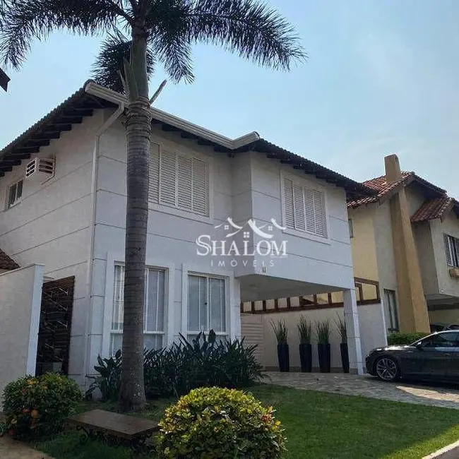 Casa com 4 quartos à venda, 408m2 em Zona 08, Maringa - PR - imagem 4 Foto 4 de Casa com 4 quartos à venda, 408m2 em Zona 08, Maringa - PR