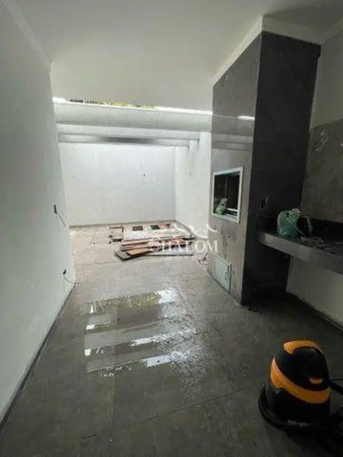 Casa com 3 quartos à venda, 165m2 em Jardim Ipanema, Maringa - PR - imagem 5 Foto 5 de Casa com 3 quartos à venda, 165m2 em Jardim Ipanema, Maringa - PR