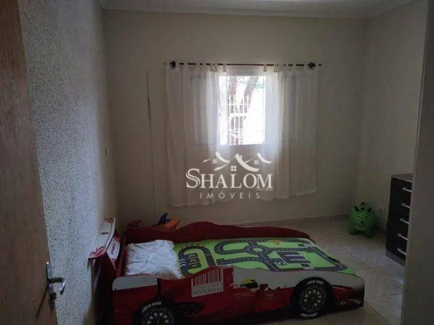 Casa com 5 quartos à venda, 350m2 em Jardim Olímpico, Maringa - PR - imagem 6 Foto 6 de Casa com 5 quartos à venda, 350m2 em Jardim Olímpico, Maringa - PR