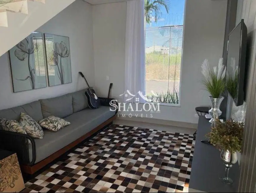 Foto 5 de Sobrado com 3 quartos à venda, 300m2 em Maringa - PR