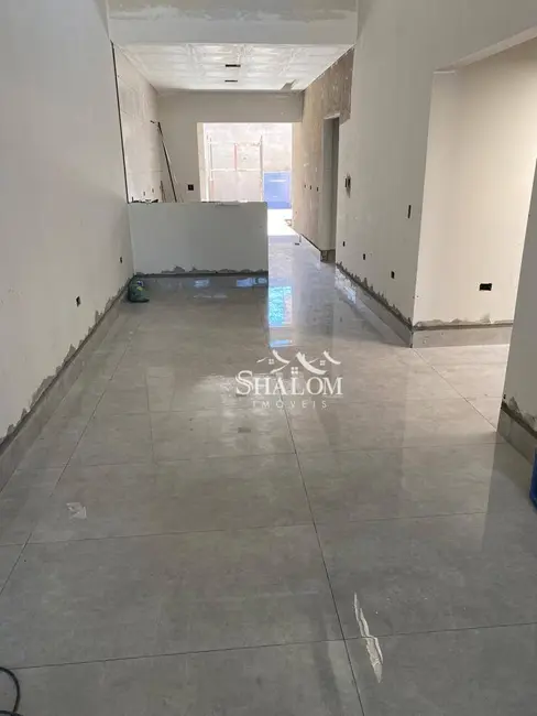 Casa com 3 quartos à venda, 196m2 em Jardim Itália II, Maringa - PR - imagem 8 Foto 8 de Casa com 3 quartos à venda, 196m2 em Jardim Itália II, Maringa - PR