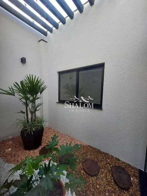 Foto 9 de Casa com 3 quartos à venda, 235m2 em Jardim Alvorada, Maringa - PR