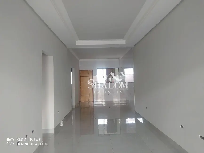 Casa com 3 quartos à venda, 150m2 em Jardim Monte Rei, Maringa - PR - imagem 4 Foto 4 de Casa com 3 quartos à venda, 150m2 em Jardim Monte Rei, Maringa - PR