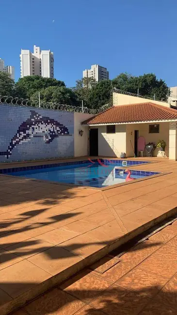 Sobrado com 5 quartos à venda, 1116m2 em Zona 08, Maringa - PR - imagem 6 Foto 6 de Sobrado com 5 quartos à venda, 1116m2 em Zona 08, Maringa - PR
