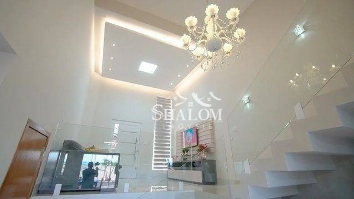 Foto 5 de Sobrado com 3 quartos à venda, 962m2 em Centro, Marialva - PR