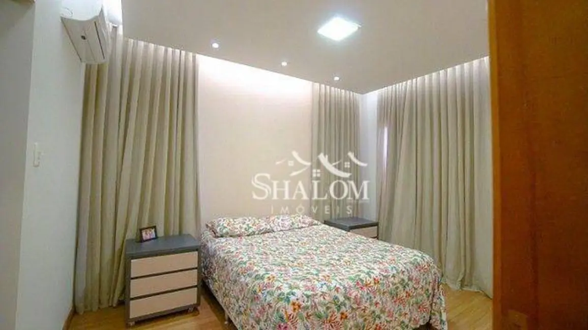 Foto 7 de Sobrado com 3 quartos à venda, 962m2 em Centro, Marialva - PR