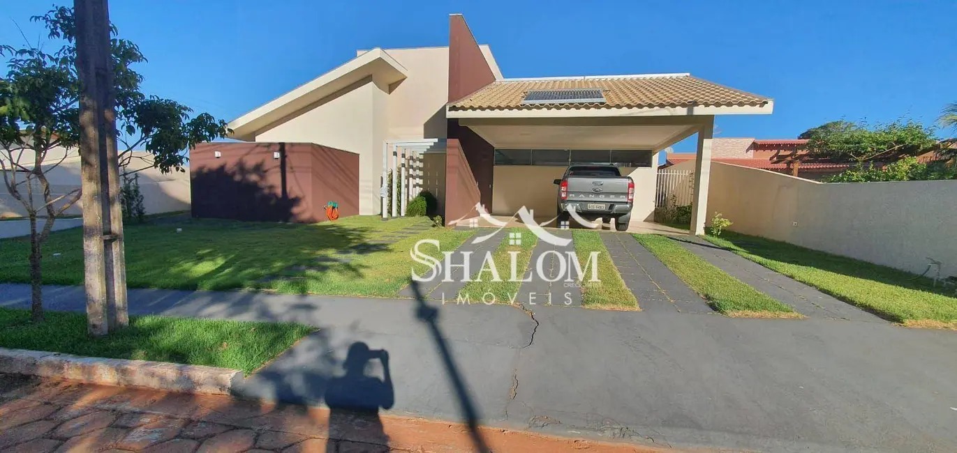 Foto 2 de Chácara com 3 quartos à venda, 627m2 em Santo Inacio - PR