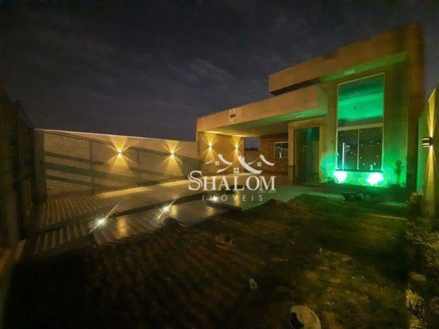 Foto 1 de Casa com 3 quartos à venda, 500m2 em Mandaguacu - PR
