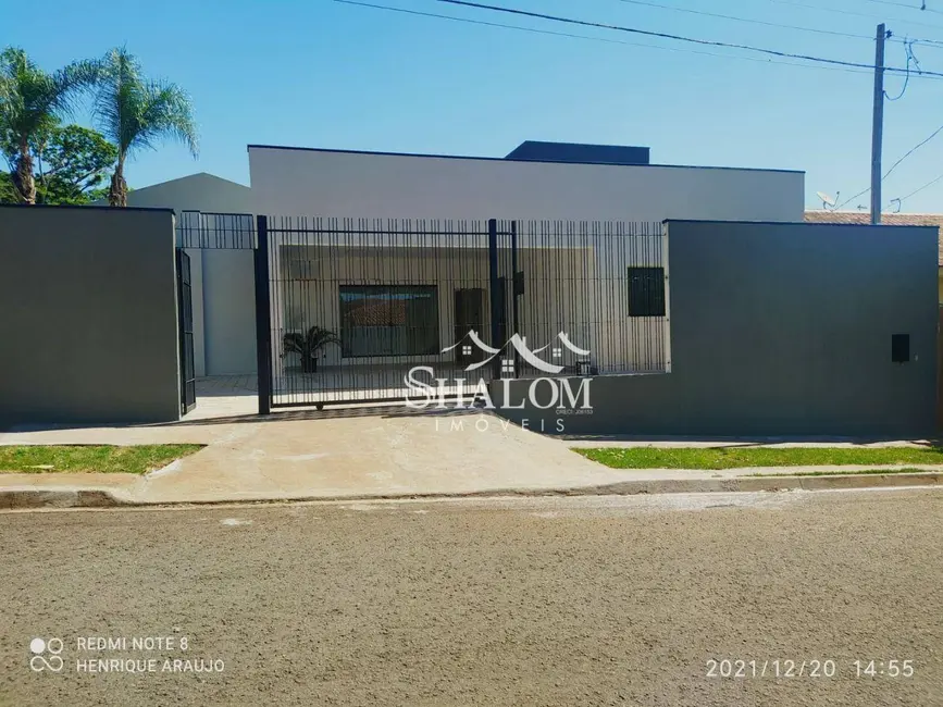 Foto 1 de Casa com 3 quartos à venda, 323m2 em Parque das Grevíleas, Maringa - PR