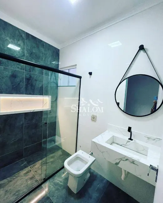 Casa com 3 quartos à venda, 156m2 em Sarandi - PR - imagem 7 Foto 7 de Casa com 3 quartos à venda, 156m2 em Sarandi - PR