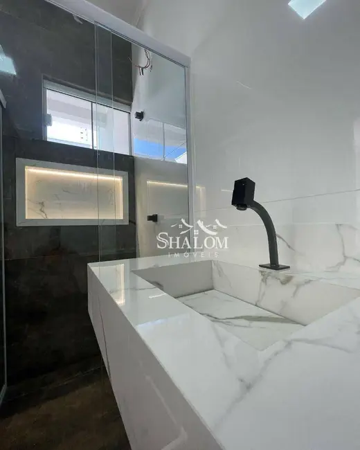 Casa com 3 quartos à venda, 156m2 em Sarandi - PR - imagem 8 Foto 8 de Casa com 3 quartos à venda, 156m2 em Sarandi - PR