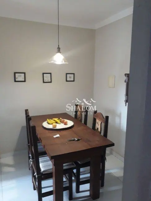 Foto 3 de Casa com 3 quartos à venda, 140m2 em Jardim Olímpico, Maringa - PR