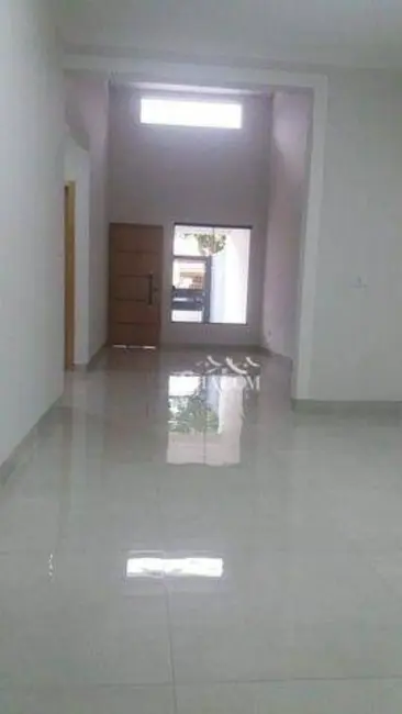 Casa com 3 quartos à venda, 150m2 em Ebenezer, Maringa - PR - imagem 5 Foto 5 de Casa com 3 quartos à venda, 150m2 em Ebenezer, Maringa - PR