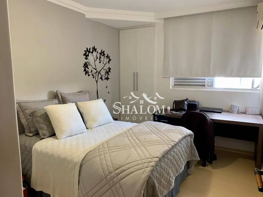 Foto 26 de Apartamento com 3 quartos à venda, 145m2 em Zona 03, Maringa - PR