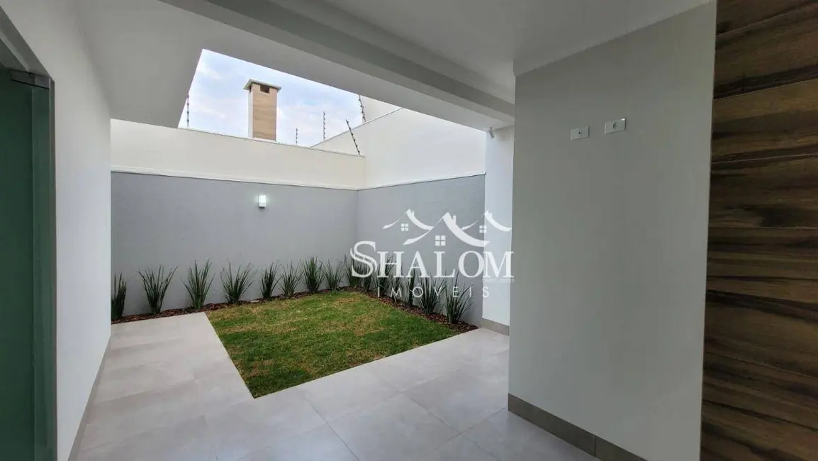 Casa com 3 quartos à venda, 180m2 em Parque das Bandeiras, Maringa - PR - imagem 6 Foto 6 de Casa com 3 quartos à venda, 180m2 em Parque das Bandeiras, Maringa - PR