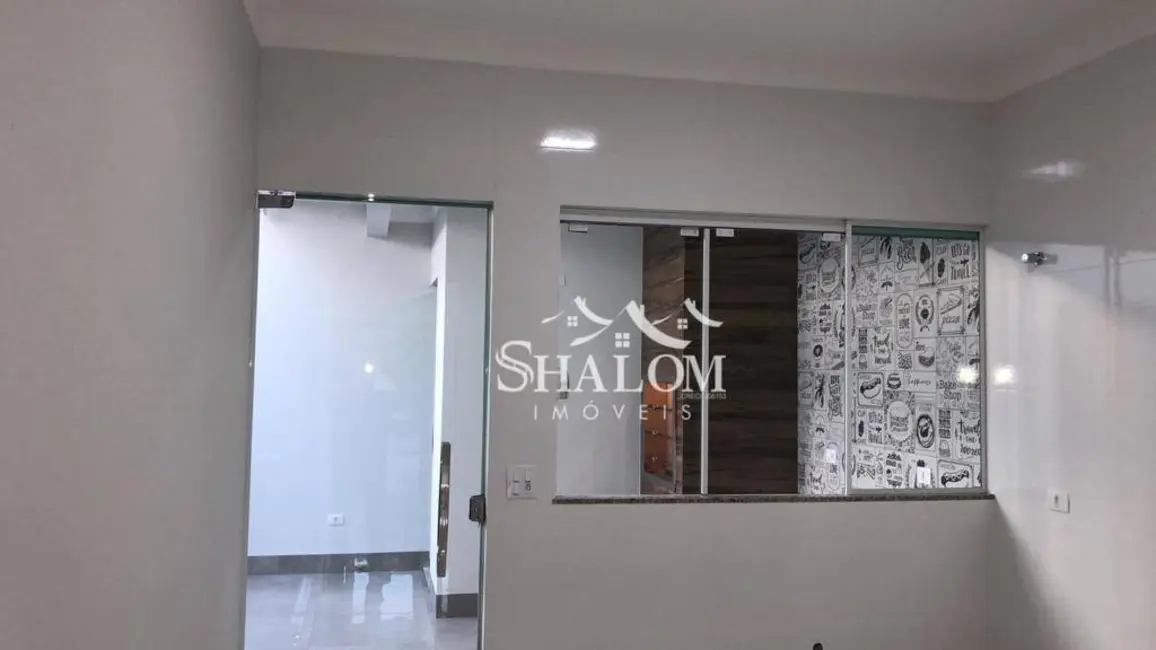 Casa com 3 quartos à venda, 180m2 em Parque das Bandeiras, Maringa - PR - imagem 9 Foto 9 de Casa com 3 quartos à venda, 180m2 em Parque das Bandeiras, Maringa - PR