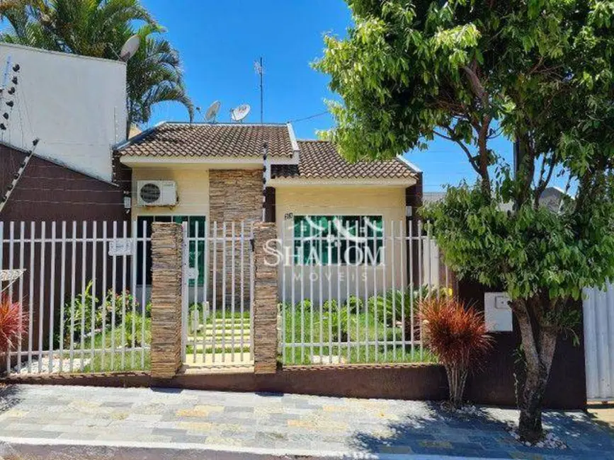 Casa com 3 quartos à venda, 300m2 em Centro, Marialva - PR - imagem 5 Foto 5 de Casa com 3 quartos à venda, 300m2 em Centro, Marialva - PR