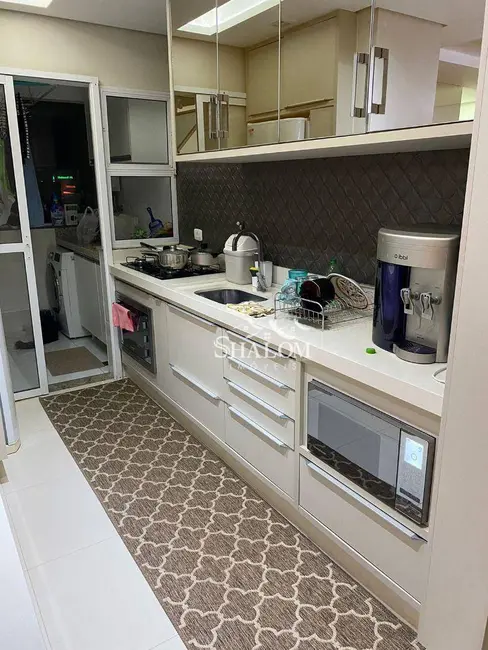 Foto 9 de Apartamento com 3 quartos à venda, 131m2 em Zona 7, Maringa - PR