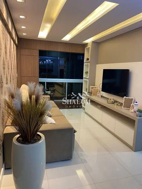 Foto 4 de Apartamento com 3 quartos à venda, 131m2 em Zona 7, Maringa - PR