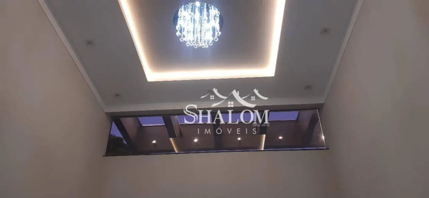 Foto 4 de Casa com 3 quartos à venda, 180m2 em Parque Avenida, Maringa - PR